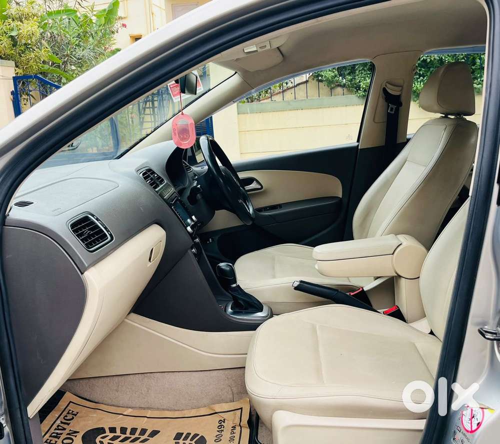 Volkswagen Vento Petrol Highline At, 2014, Petrol