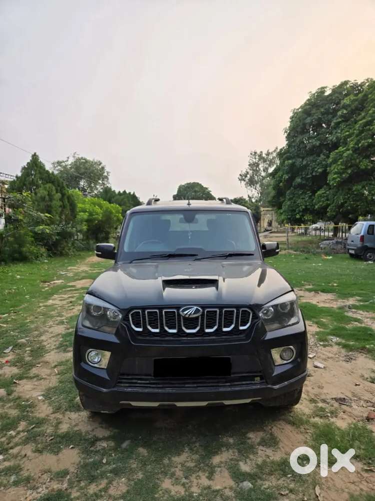 Mahindra Scorpio S11 2022