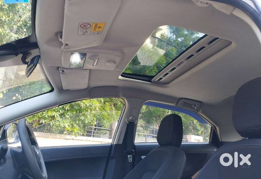 Tata Nexon 1.5 Revotorq Xma Amt (s), 2022, Petrol