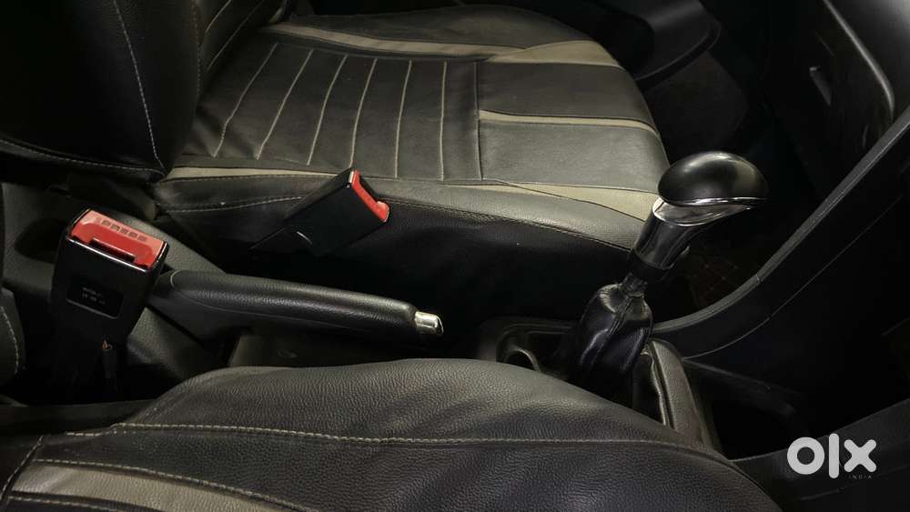 Maruti Suzuki Swift Vxi, 2015, Petrol