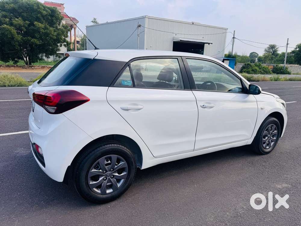 Hyundai I20 Sportz Plus Cvt, 2018, Petrol