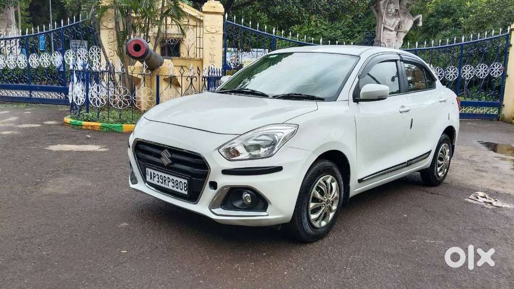 Maruti Suzuki Dzire 1.2 Vxi, 2022, Petrol