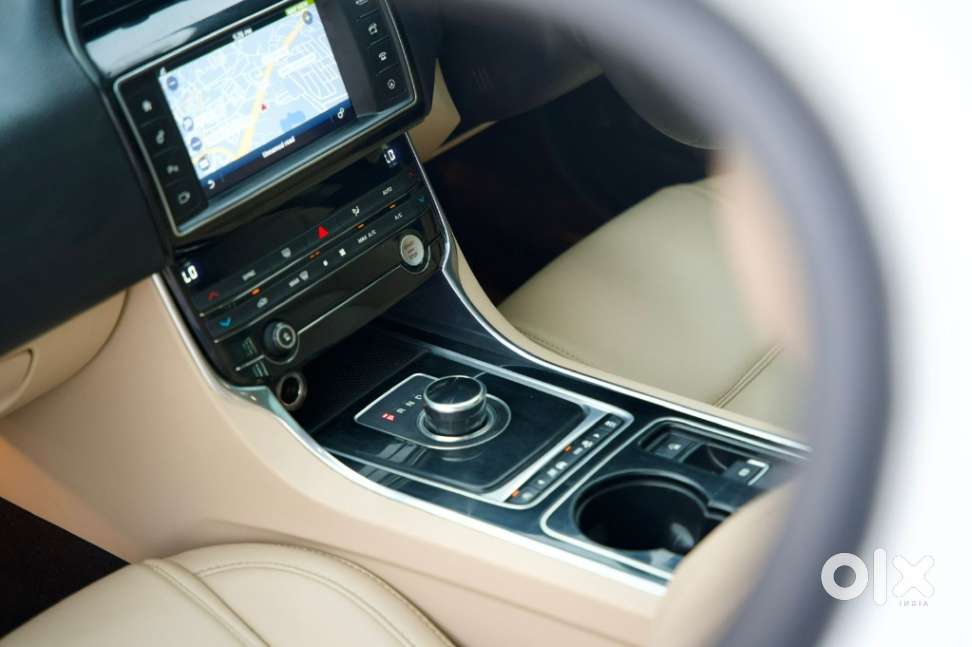 Jaguar Xe Prestige, 2017, Diesel