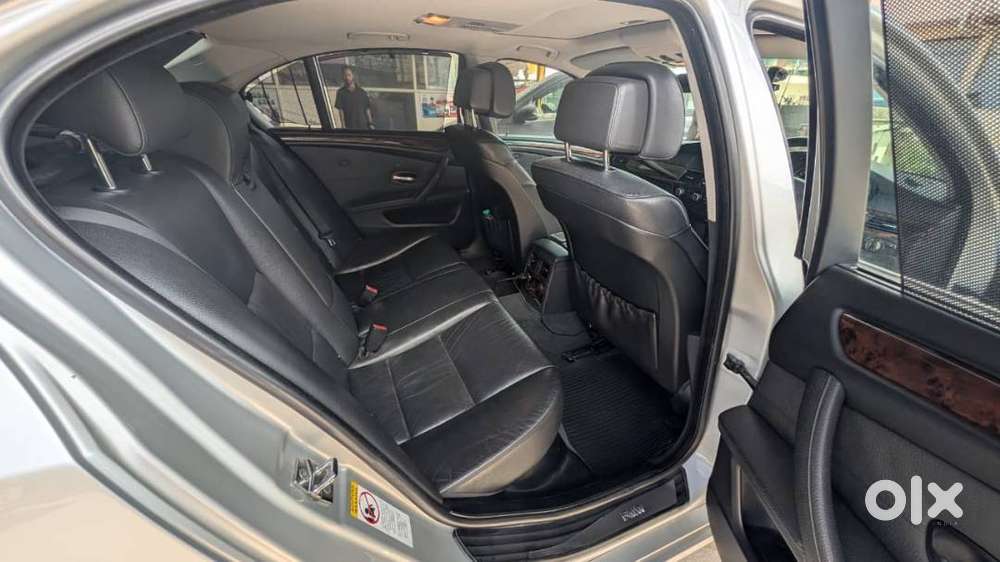 Bmw 530d •	Inline 6 Cylinder Common Rail Turbo Diesel