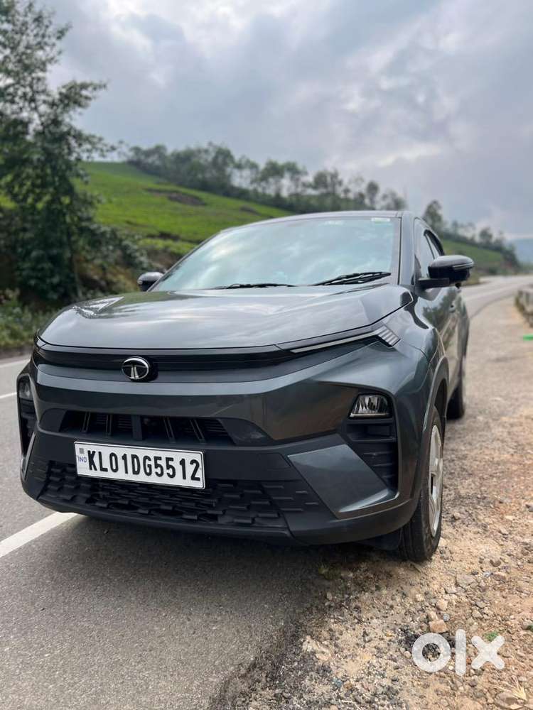 Tata Nexon 2025  Petrol 4300 Km Driven