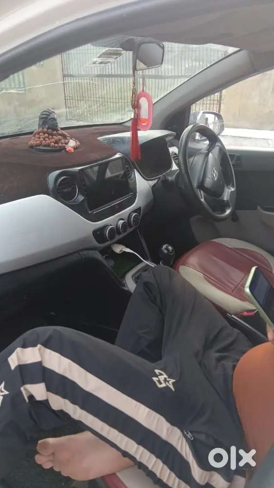 Ye Car Bhechna Hi Mughe