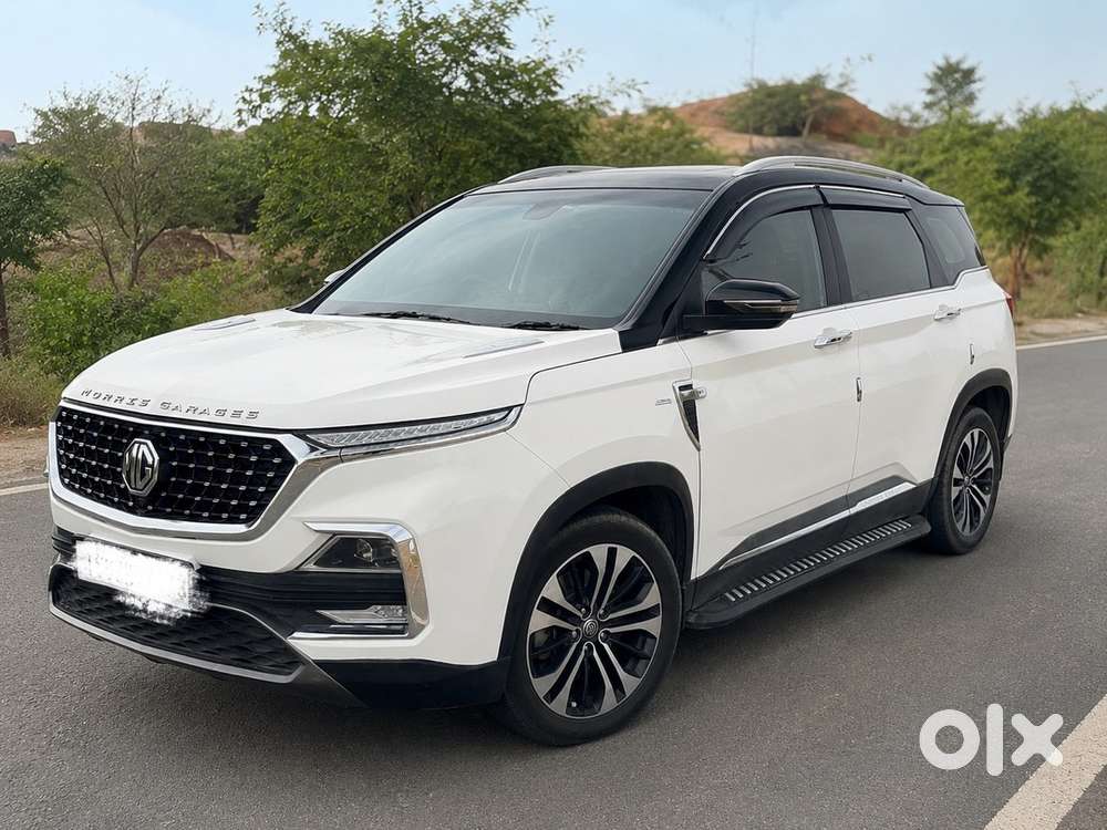 Excellent Condition- Automatic Mg Hector Dual Tone-showroom Maintained