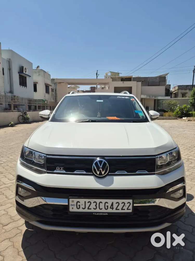 Volkswagen Taigun 2023 Petrol 27000 Km Driven