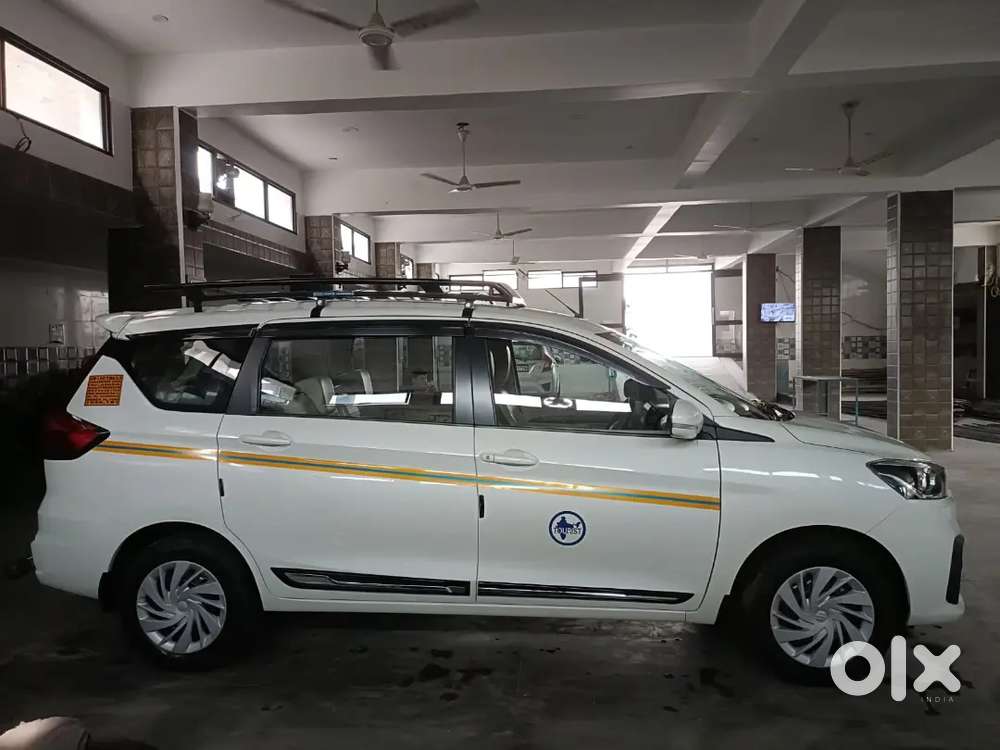 Maruti Suzuki Ertiga Vxi 2024