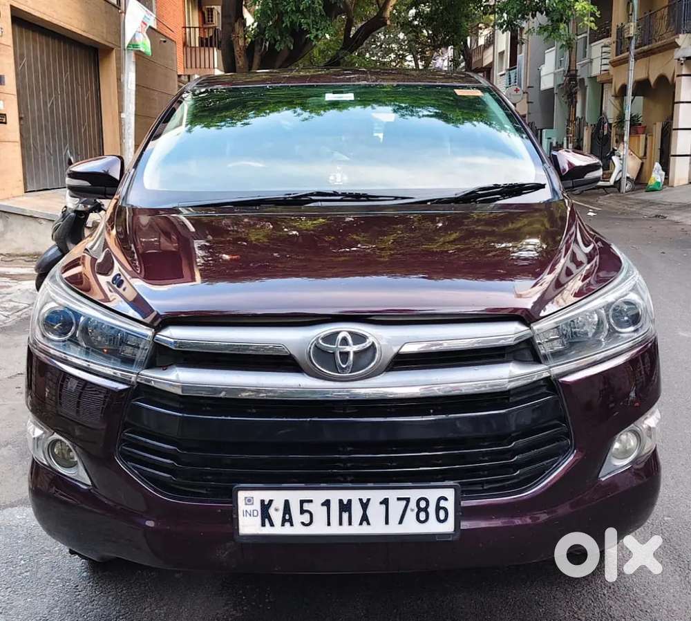 Toyota Innova Crysta 2016