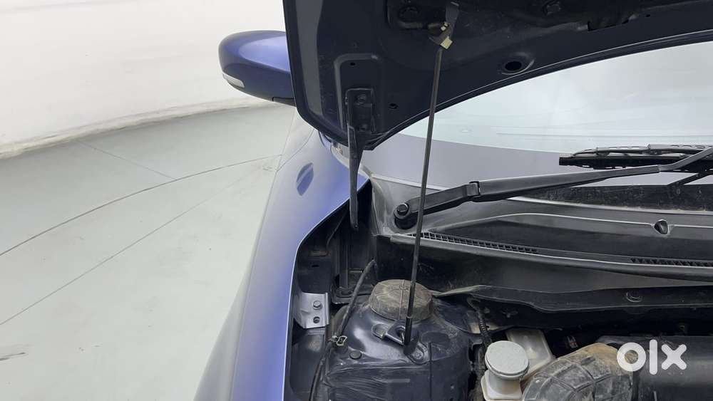 Maruti Suzuki Dzire Zxi Ags, 2022, Petrol