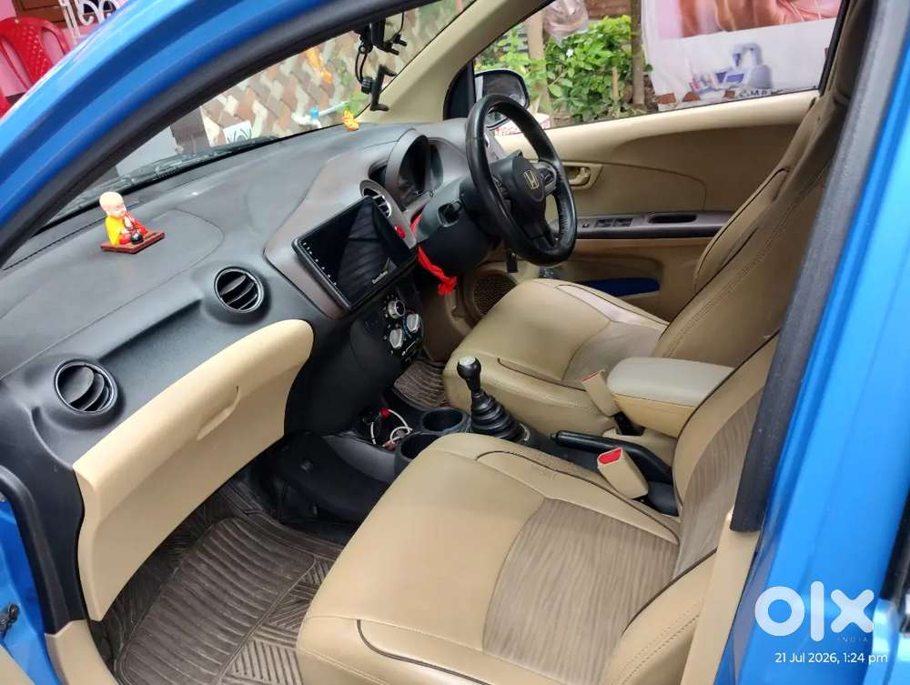Honda Brio Petrol Mt 2012