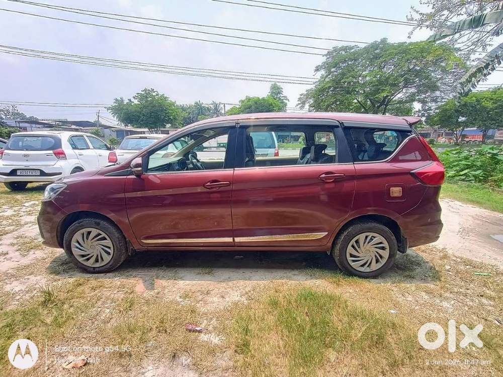 Maruti Suzuki Ertiga 1.5 Vxi, 2022, Petrol