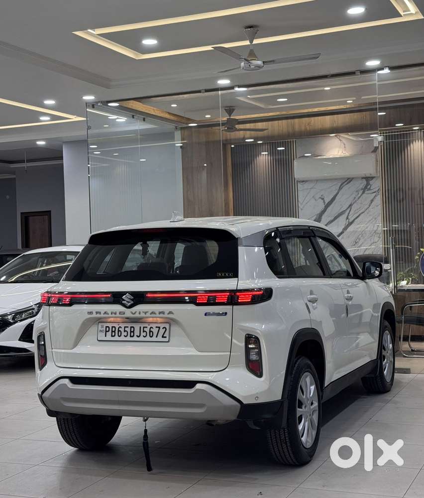 Maruti Suzuki Grand Vitara 1.5 Sigma Smart Hybrid, 2024, Petrol