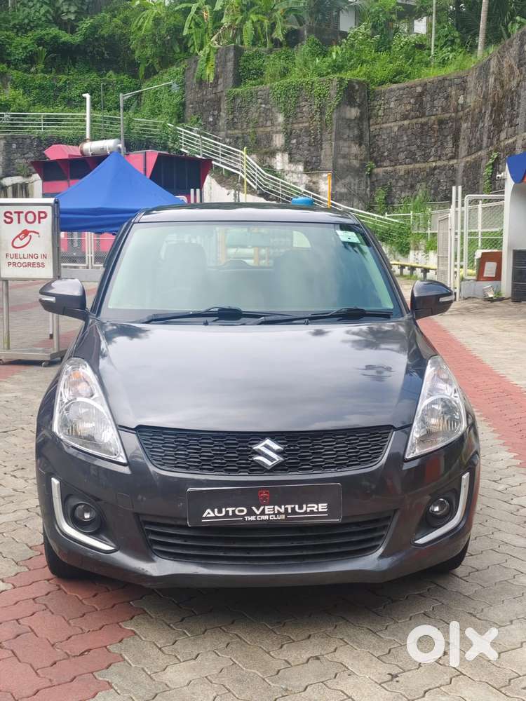 Maruti Suzuki Swift Vxi + Manual, 2017, Petrol