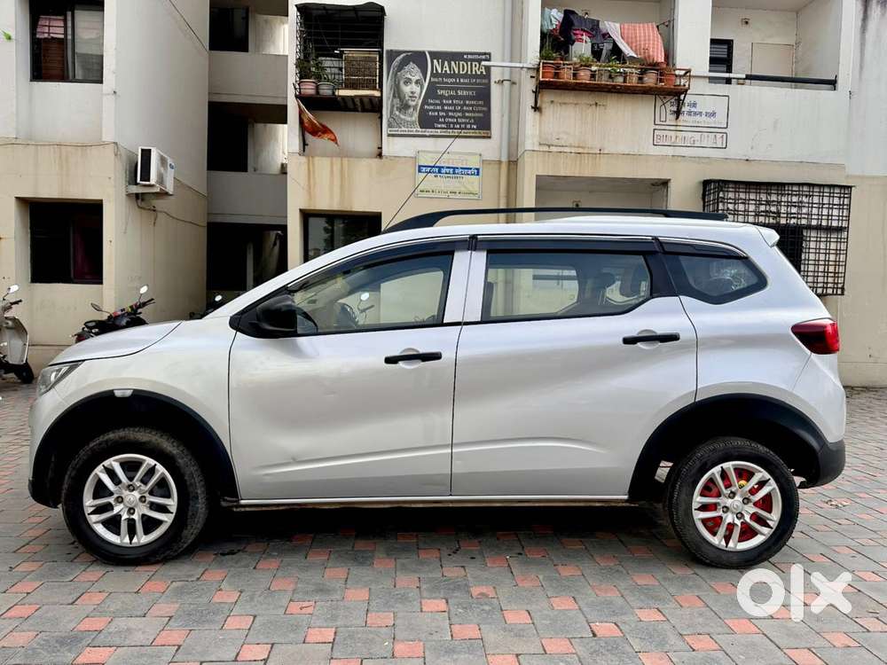 Renault Triber Rxl, 2021, Petrol