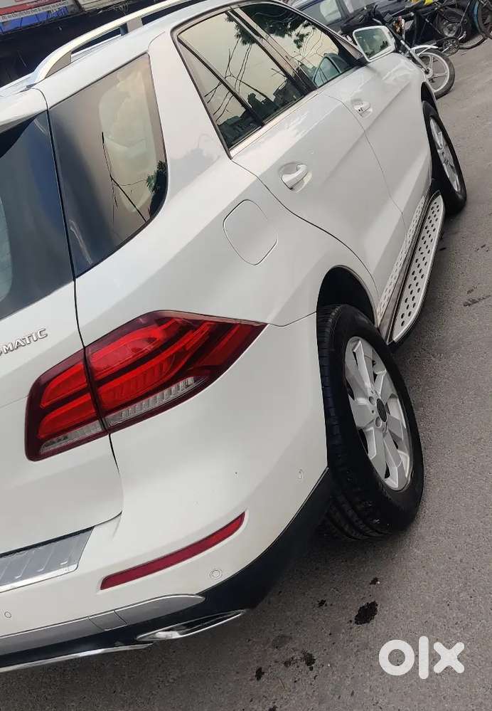 Mercedes-benz Gle 300d 4matic 2016