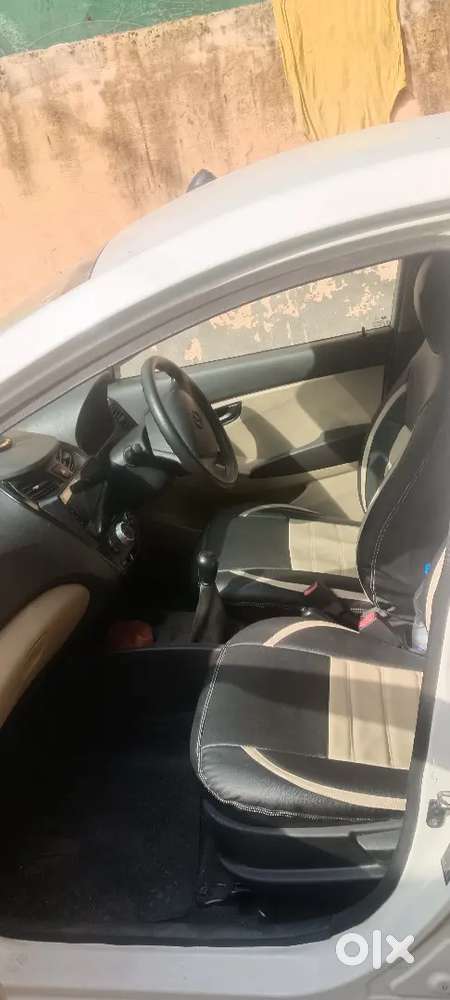 Hyundai Eon Magna+ 2014 Petrol
