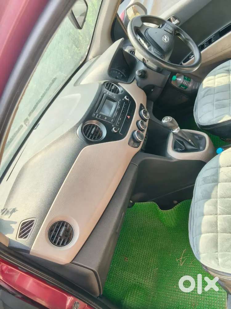 Hyundai Grand I10 2015 Petrol 53000 Km Driven 1st Owner.