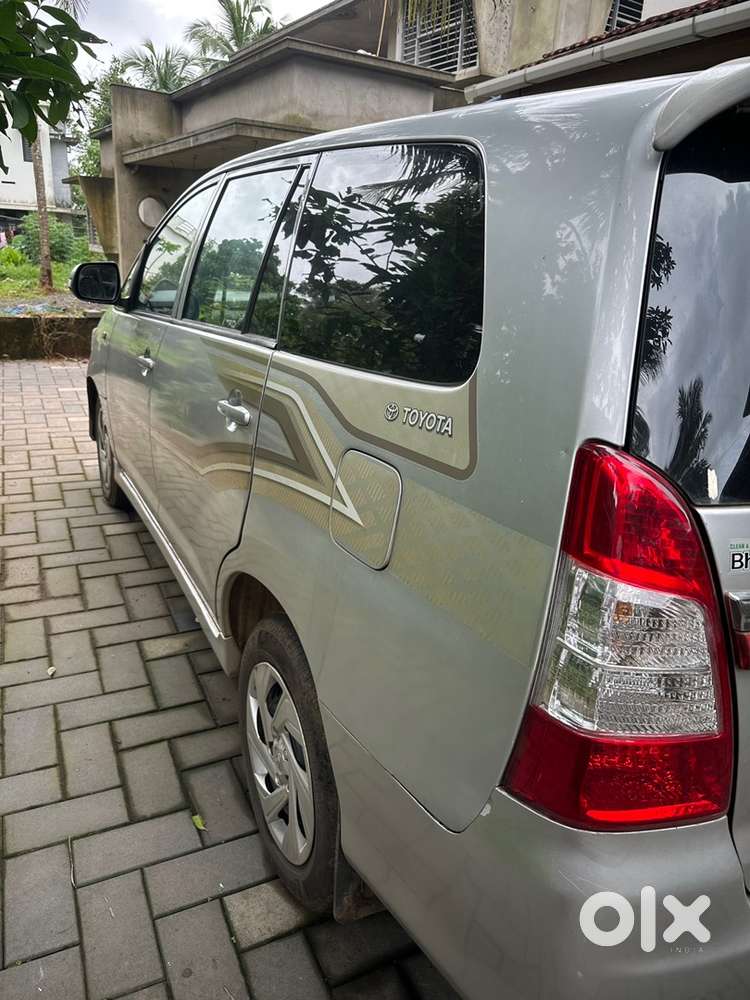 Toyota Innova 2012 Diesel Manual