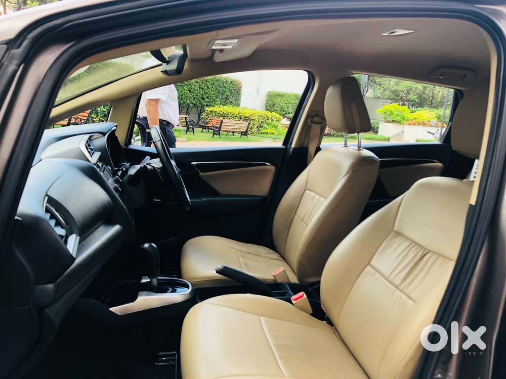 Honda Jazz V Automatic, 2017, Petrol
