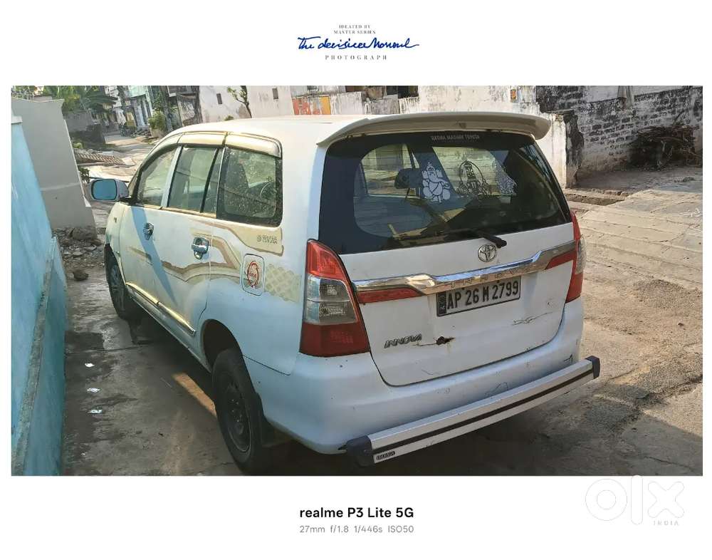 Toyota Innova Hycross 2006