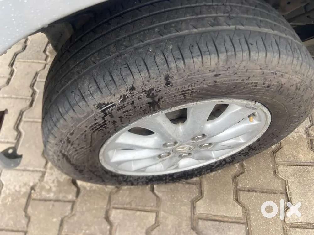 Toyota Innova 2.5 V Diesel 2013