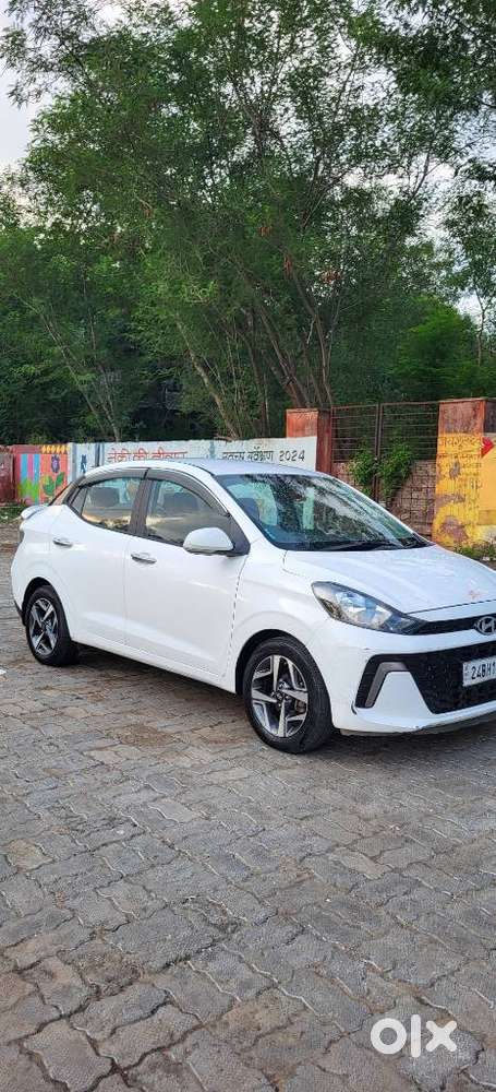 Hyundai Aura 1.2 Sx Cng, 2024, Cng & Hybrids