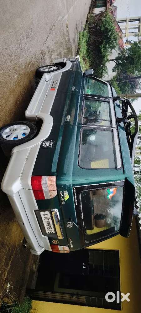 Toyota Qualis Rs E3 Diesel 2005