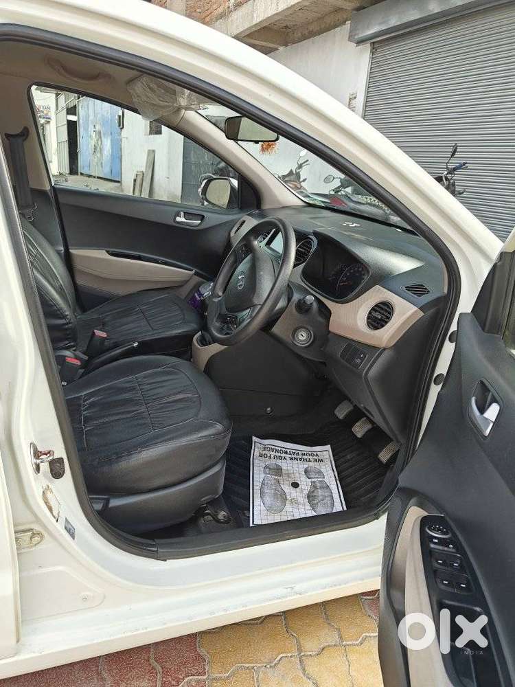 Hyundai Grand I10 Sportz 1.2 Kappa Vtvt, 2017, Petrol