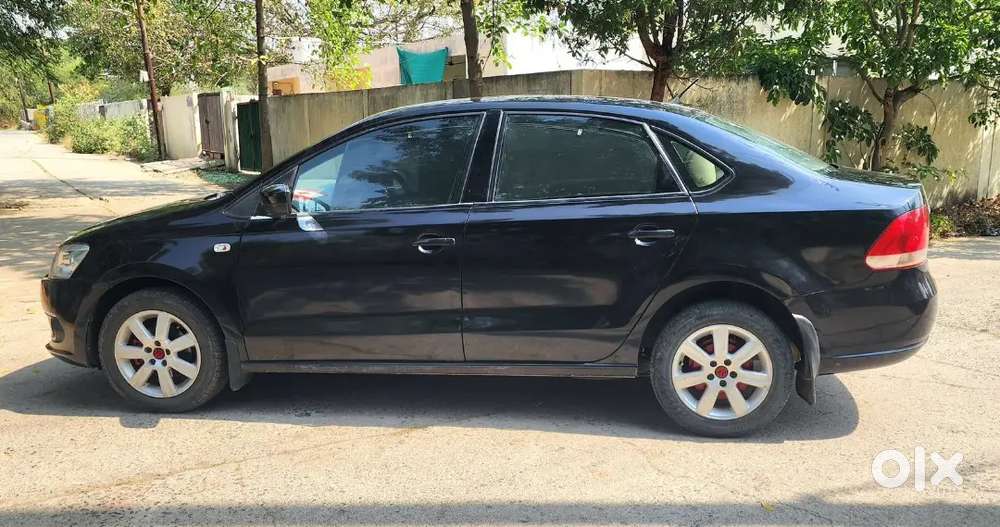 Volkswagen Vento Highline 2012