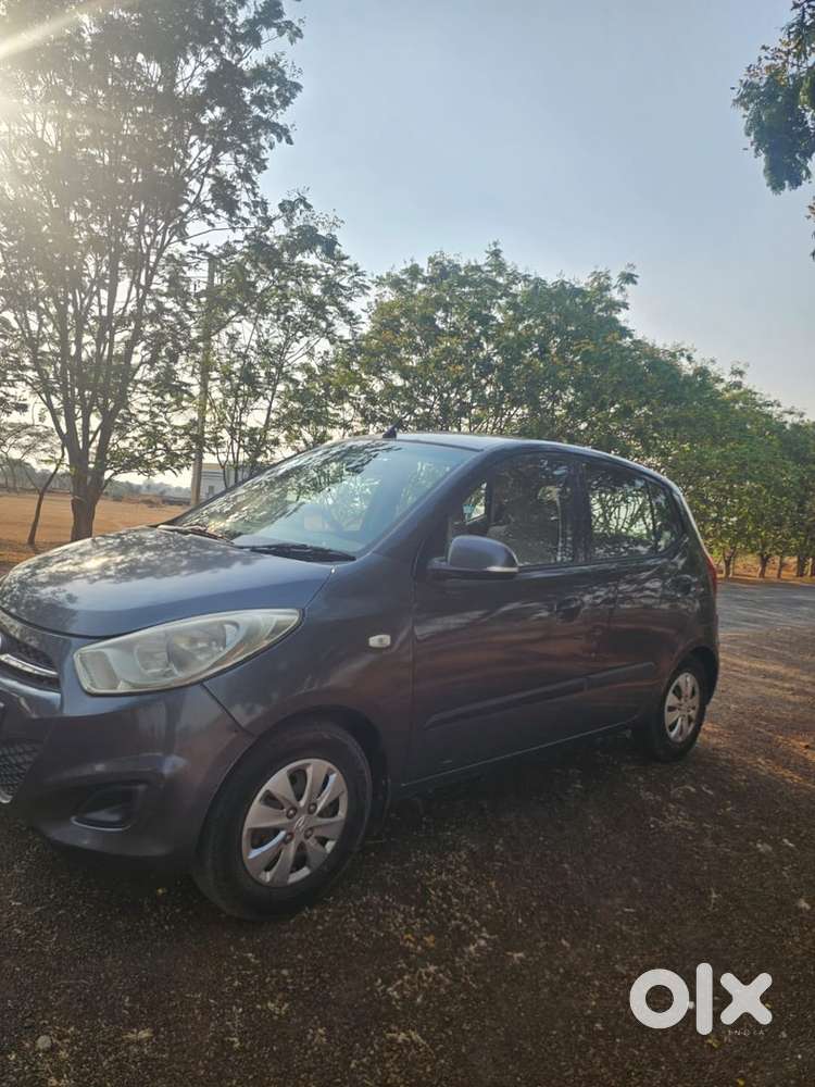 Hyundai I10 Sportz 2012