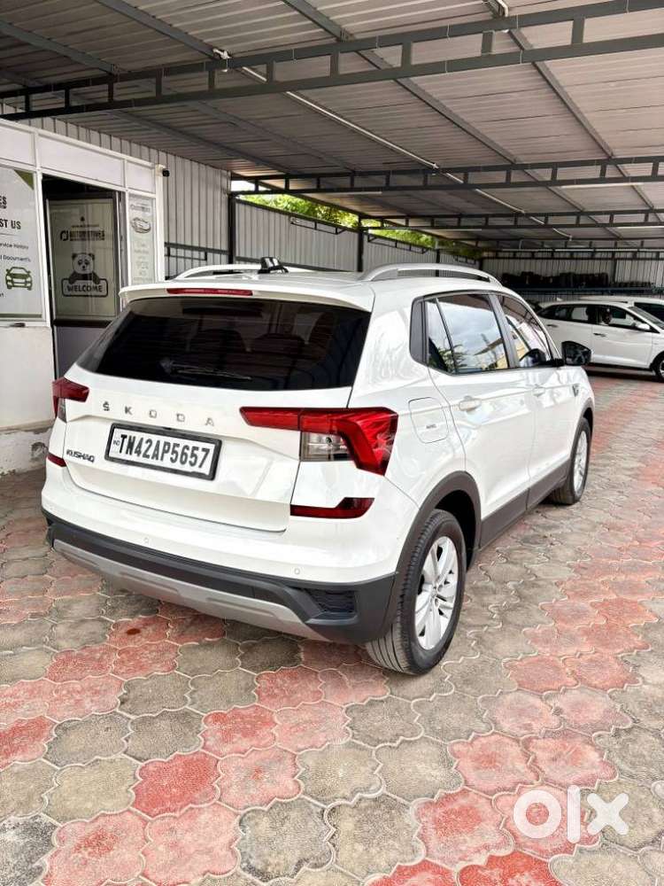 Skoda Kushaq 1.0 Tsi Ambition, 2022, Petrol