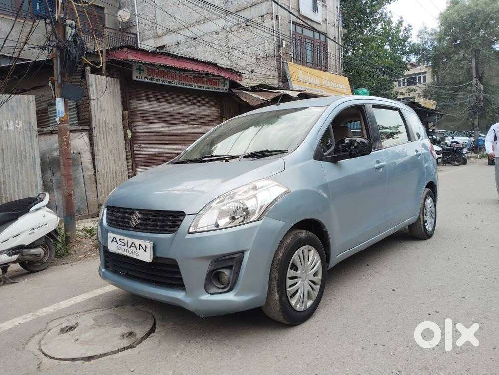 Maruti Suzuki Ertiga Lxi, 2012, Petrol
