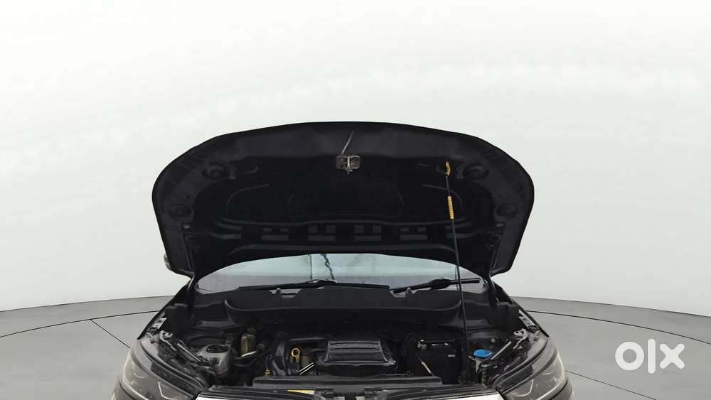 Skoda Kushaq 1.0 Tsi Style, 2022, Petrol