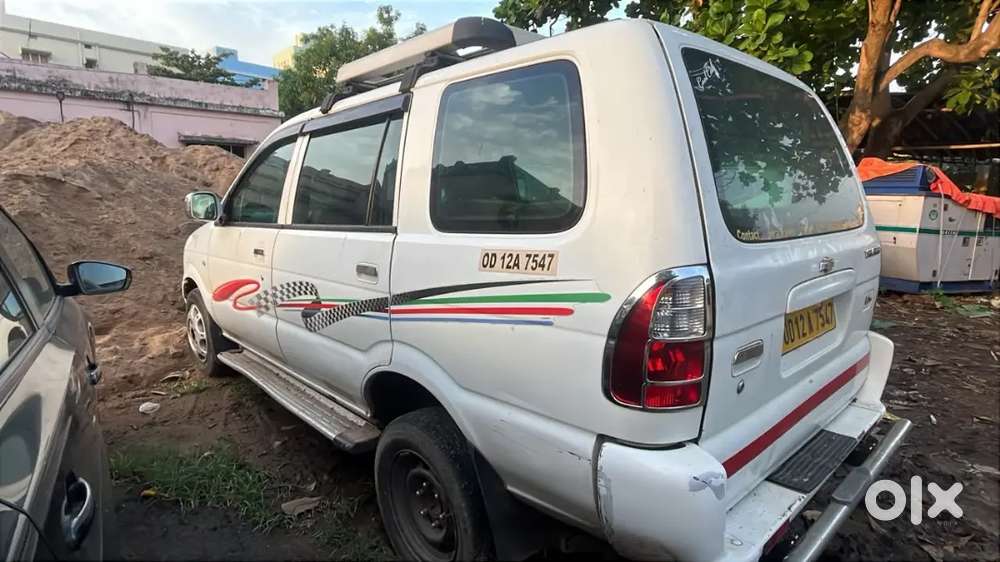 Chevrolet Tavera Neo 2017 Ls B3