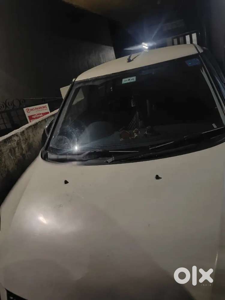 Maruti Suzuki Dzire 2011 Petrol 100000 Km Driven