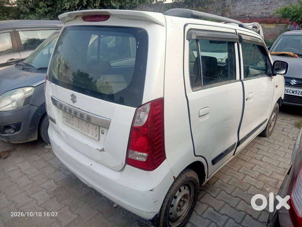 Maruti Suzuki Wagon R Lxi Cng Optional, 2015, Cng & Hybrids