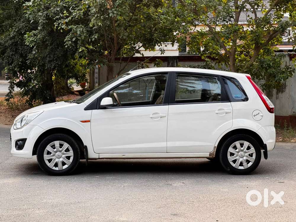 Ford Figo 1.2 Duratec Petrol Zxi, 2015, Petrol