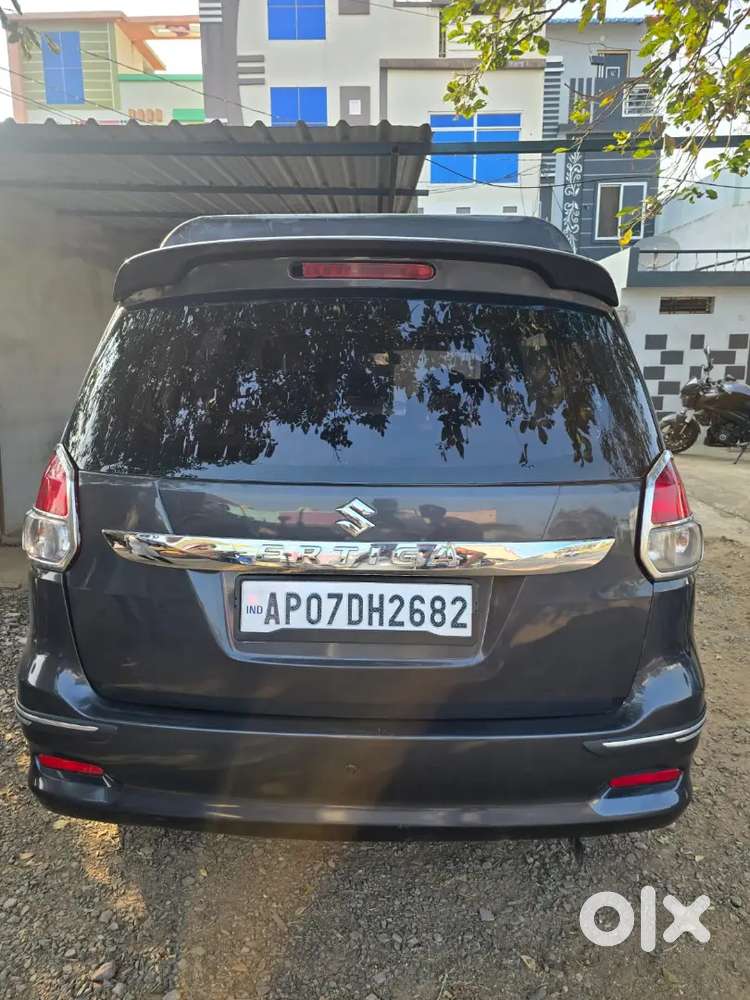 Maruti Suzuki Ertiga 2017 Diesel 150000 Km Driven