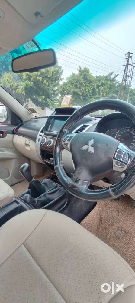 Mitsubishi Pajero Sport Limited Edition, 2017, Diesel