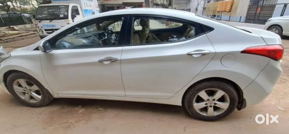 Hyundai Elantra Vtvt Sx 2014