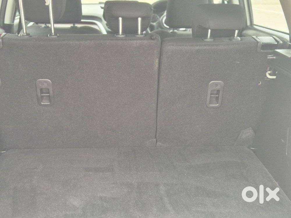 Maruti Suzuki Grand Vitara 1.5 Delta Smart Hybrid At, 2023, Petrol