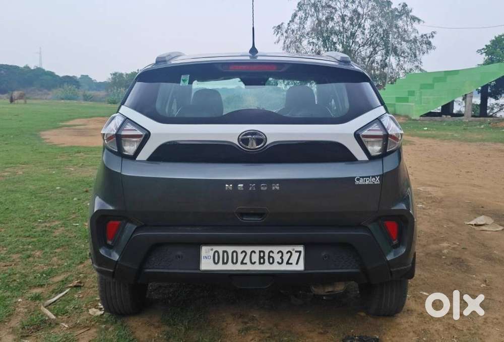 Tata Nexon 1.2 Revotron Xm (s), 2022, Petrol