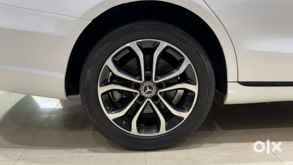 Mercedes-benz C-class [ ] 2.0 C200 Avantgarde, 2018, Petrol