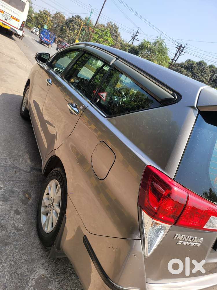 Toyota Innova Crysta 2.4 V 8 Str, 2018, Diesel