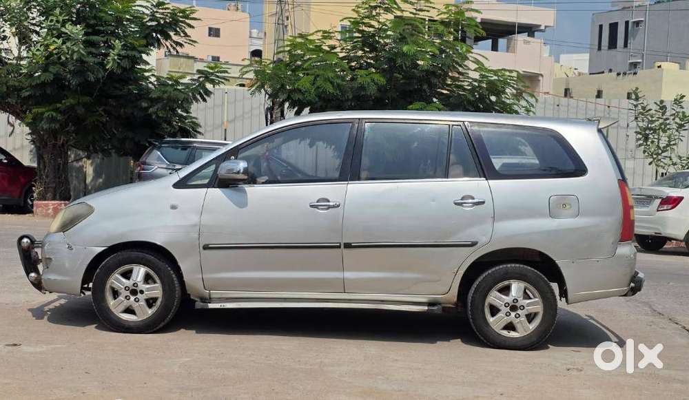 Toyota Innova 2.5 Vx 7 Str, 2017, Diesel