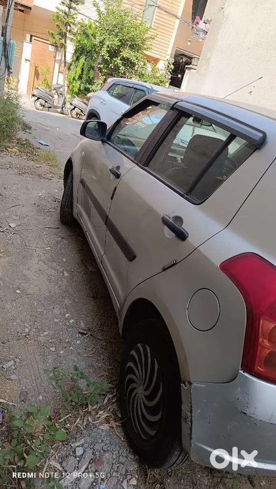 New Tyre, Headlights, Bettry, Oll Power Windows, Steering