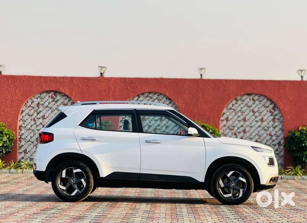 Hyundai Venue 1.5 Crdi Sx (o), 2022, Diesel