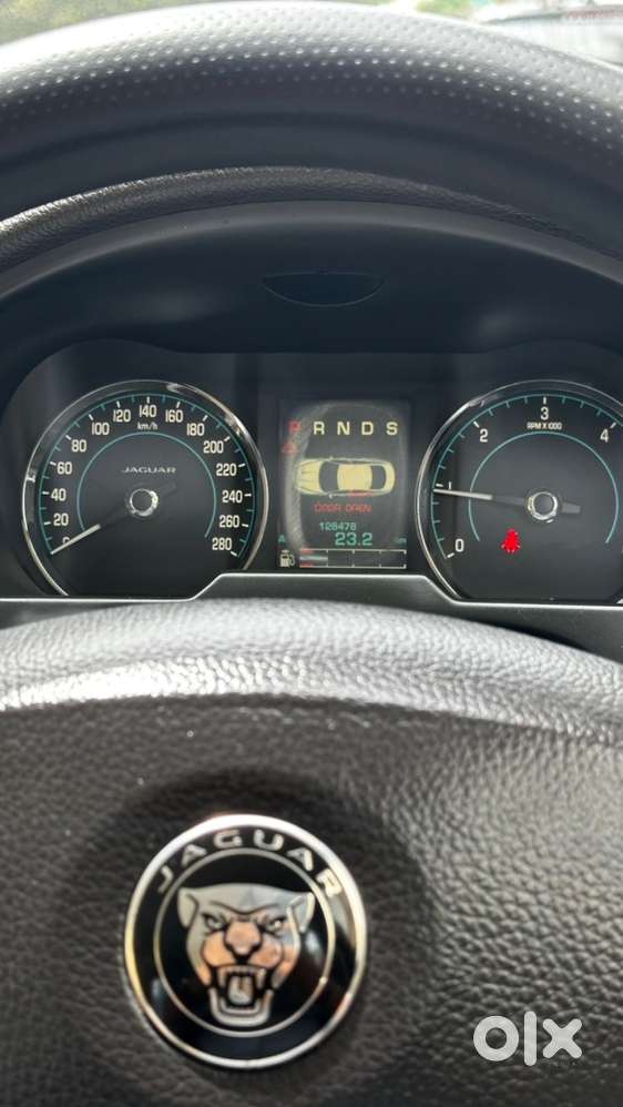 Jaguar Xf Diesel 2014